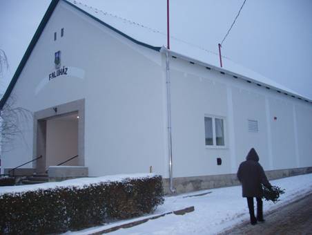 Faluhz 2010.JPG