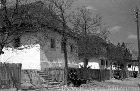 1950eFelveg_utcakep Hercegkt.jpg