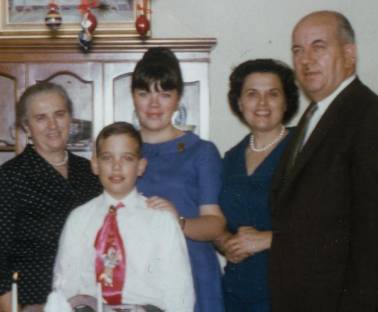 Hauser Katalin, William Holl, Theresa Holl, Brogli Mria s Holl Mihly.JPG