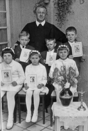 Balogh Pisti, ..., Hauser Imre
Bartus Panka, Tóth Katalin (Picur), Stumpf ?