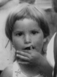 Reni-1979 6x8.JPG
