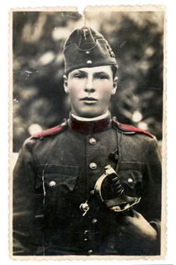 Nezczki Mrton 1918 netrl.jpg