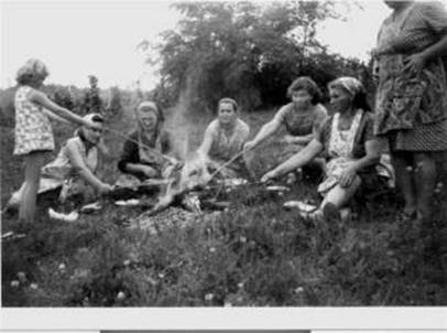 1975
