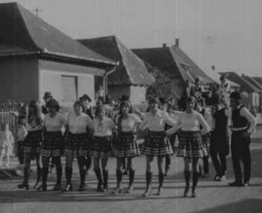 Szreti felvonuls.jpg