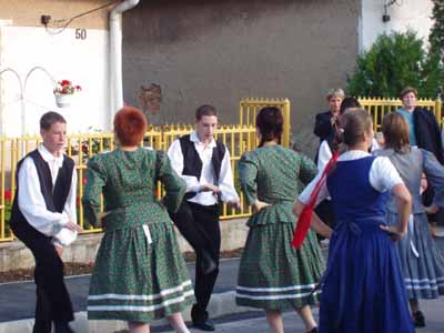 Szreti felvonuls 2005 012.jpg