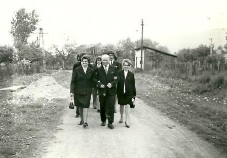 jn a nsznagy Tth Kati lakodalmra.jpg