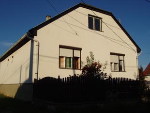 2009 jn Tanyai hzak Jask Gyrgy.jpg